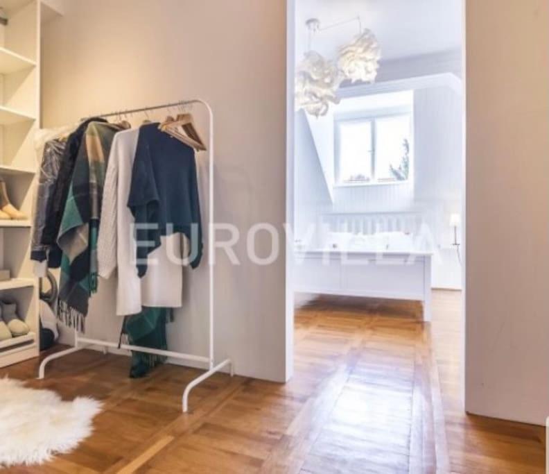 Big, Bright Apartment In The Center Of Zagreb Exterior photo